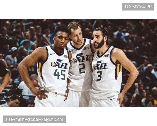 掘金八连胜势头正盛,与湖人交手战绩将决定西部第三归属 掘金八连胜势头正盛,与湖人交手战绩将决定西部第三归属